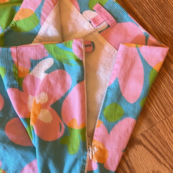 Lilly Pulitzer skort, size 6 - Picture 5 of 5